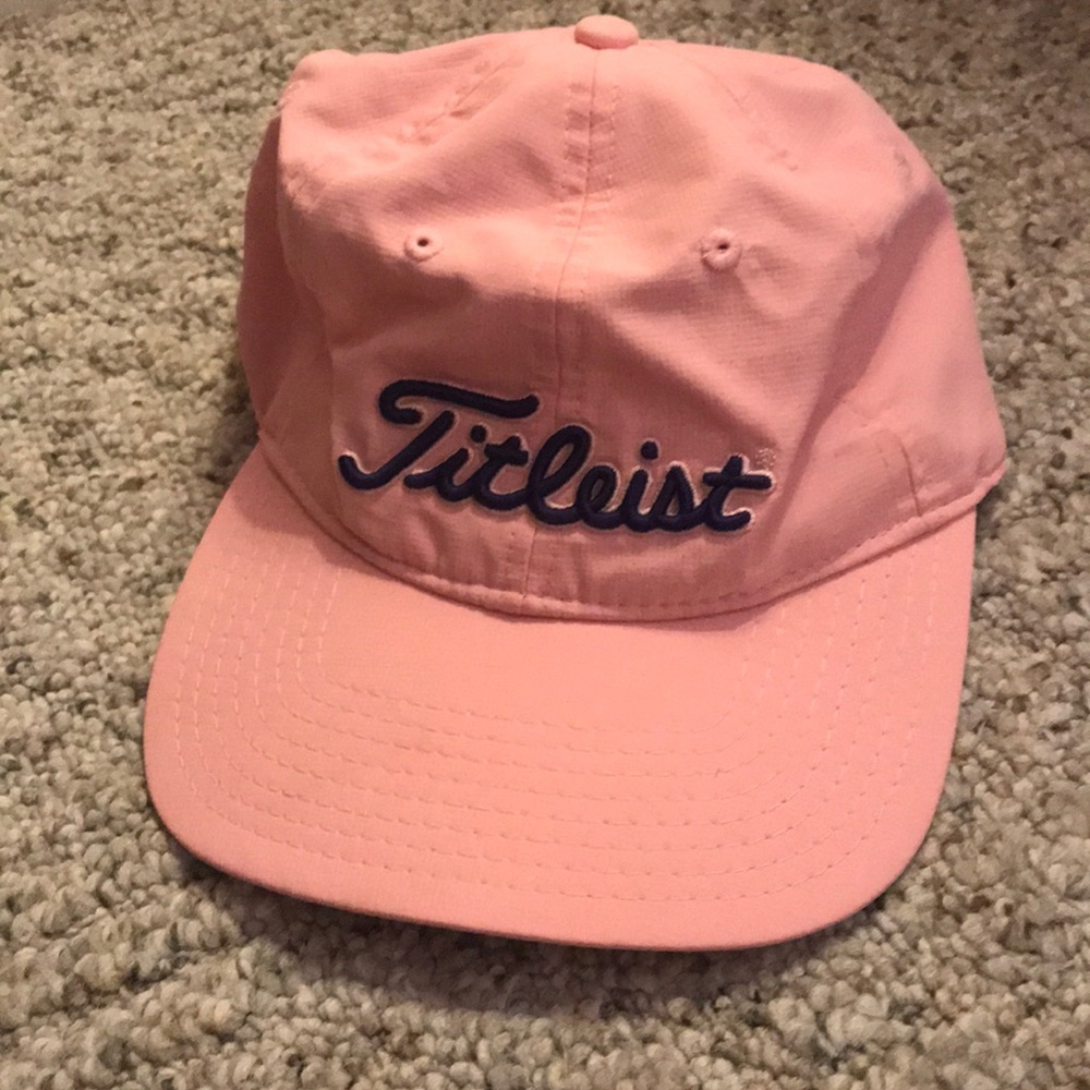 TITLEIST pink baseball cap NWOT
